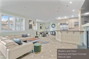 Spacious, Modern and Comfortable - 2 BEDROOMS 3 BATH - LARGE LIVING AND DINING AREA - 1900 SQFT